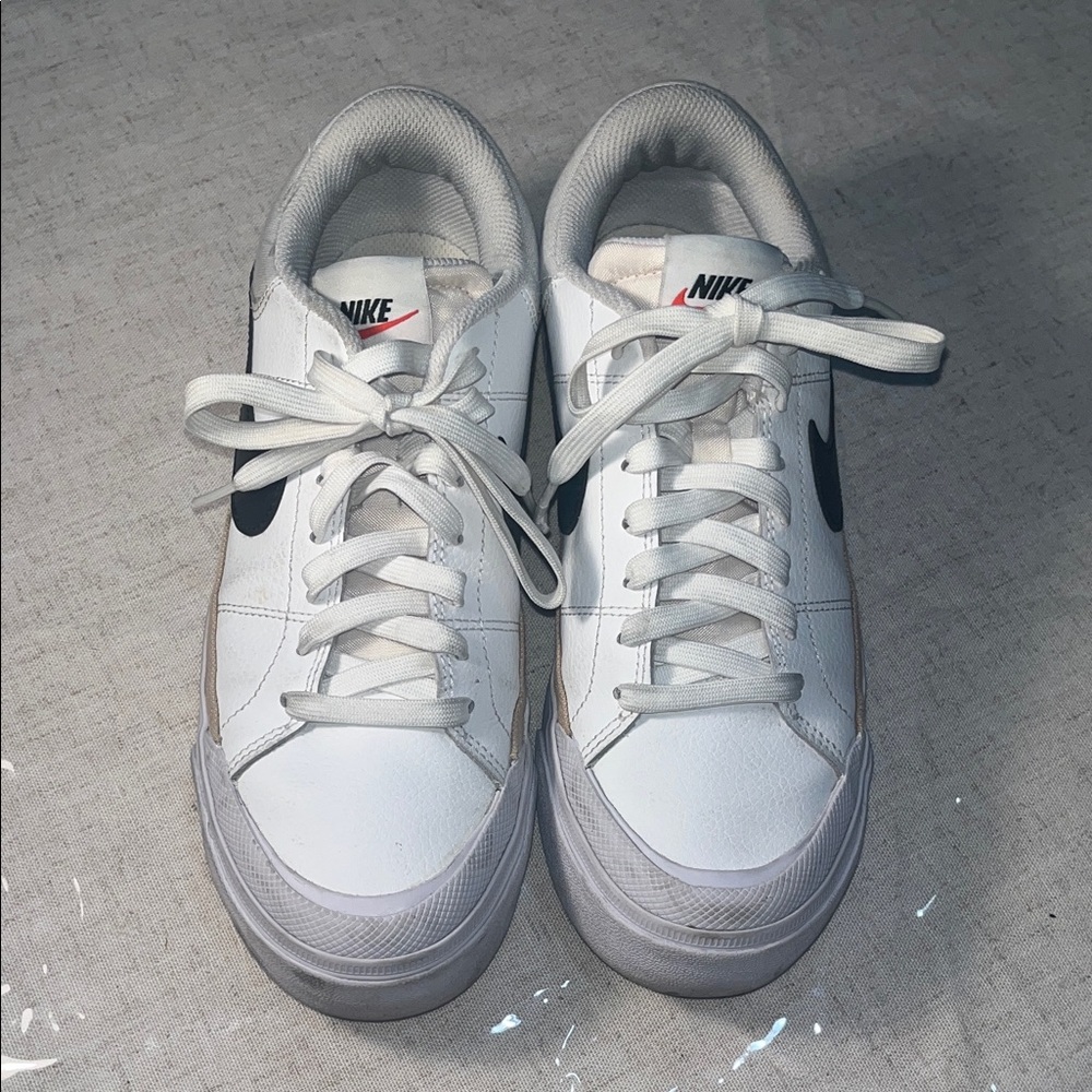 Nike Court Legacy Shoes